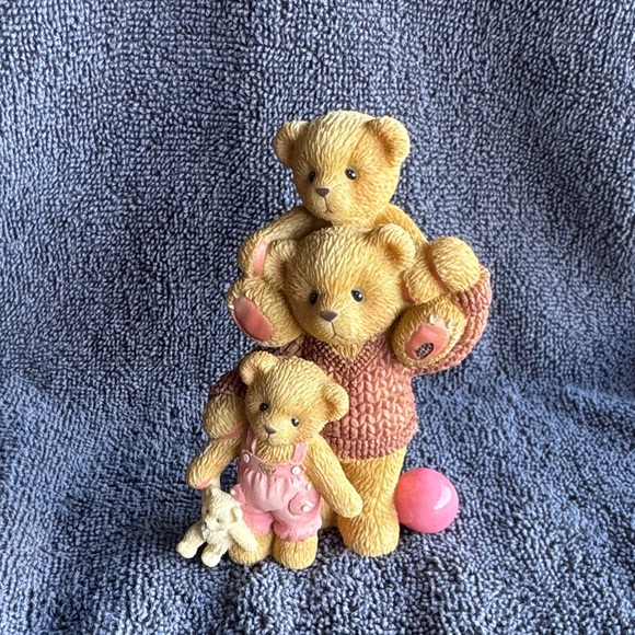 Cherished Teddies Other - Cherished Teddies Adorable Bear Family Figurine - Tan and Pink
